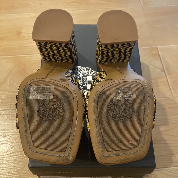 Vince Camuto in style “carindil” - Picture 5 of 6